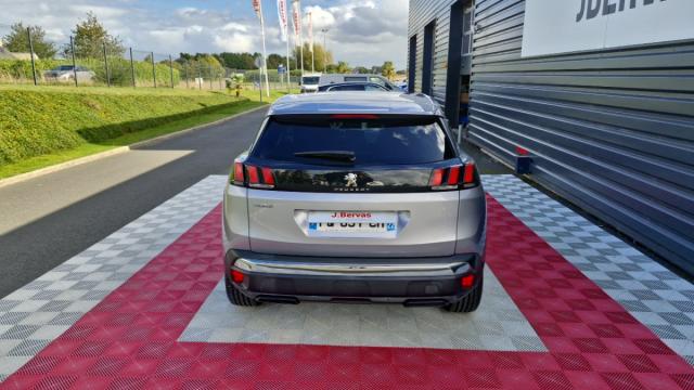 Peugeot 3008 image 3