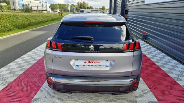 Peugeot 3008 image 1
