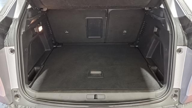 Peugeot 3008 image 8
