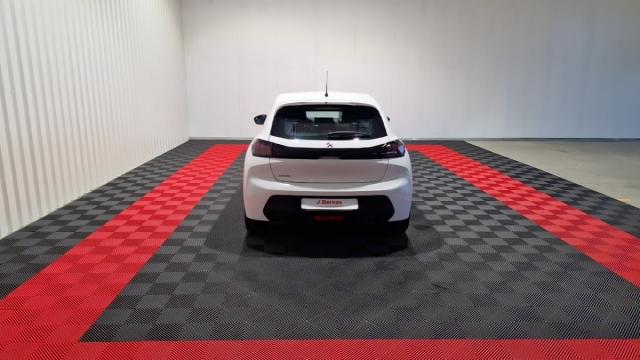 Peugeot 208 image 8