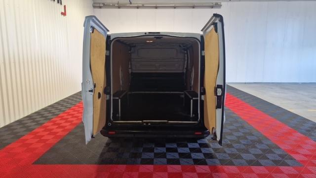 Renault Trafic image 2