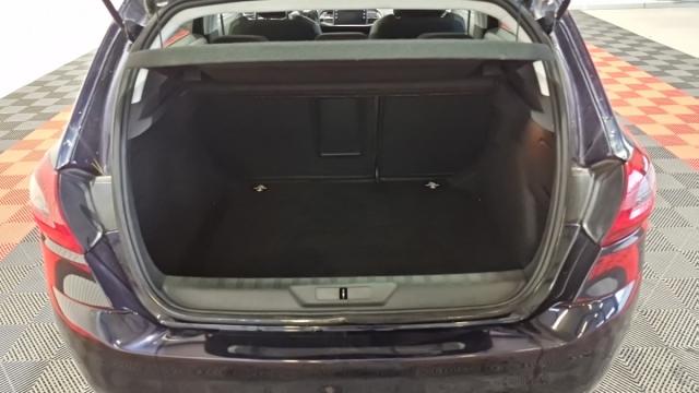 Peugeot 308 image 3