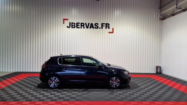 Peugeot 308 image 9
