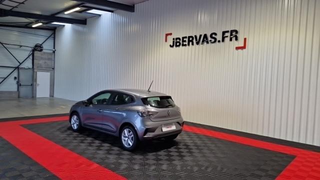 Renault Clio image 9