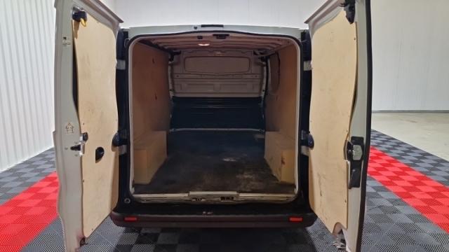 Renault Trafic image 7