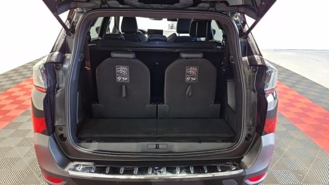 Peugeot 5008 image 5