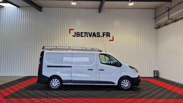 Renault Trafic image 2