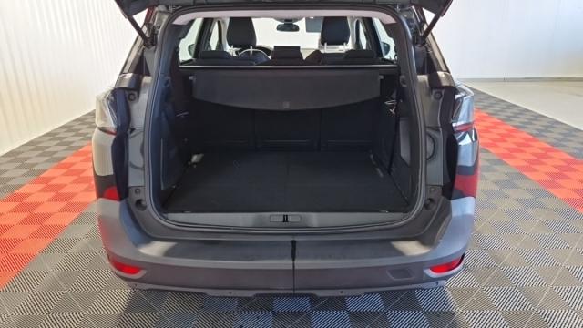 Peugeot 5008 image 1