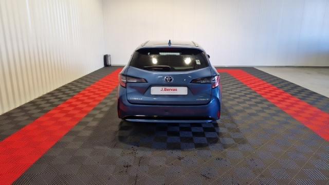 Toyota Corolla Touring Sports image 2