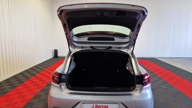 Renault Clio image 9