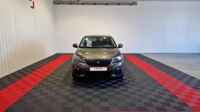 Peugeot 3008 image 2