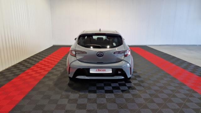 Toyota Corolla image 5