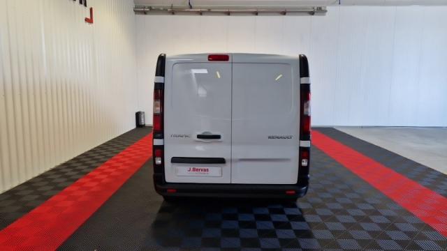 Renault Trafic image 8