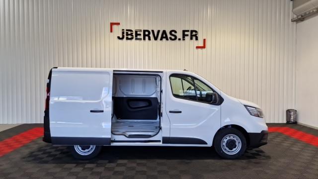 Renault Trafic image 4