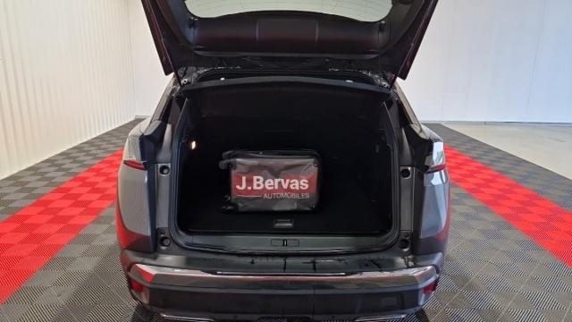 Peugeot 3008 image 3