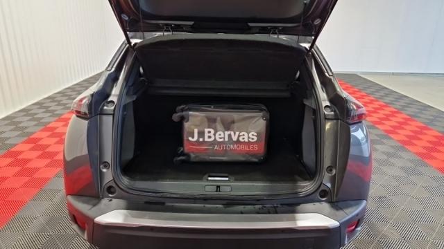 Peugeot 2008 image 3