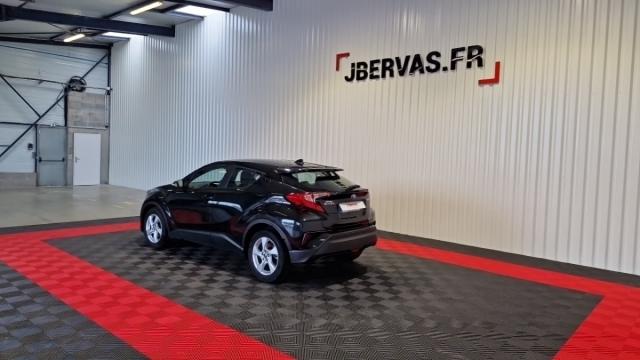 Toyota C-Hr image 2