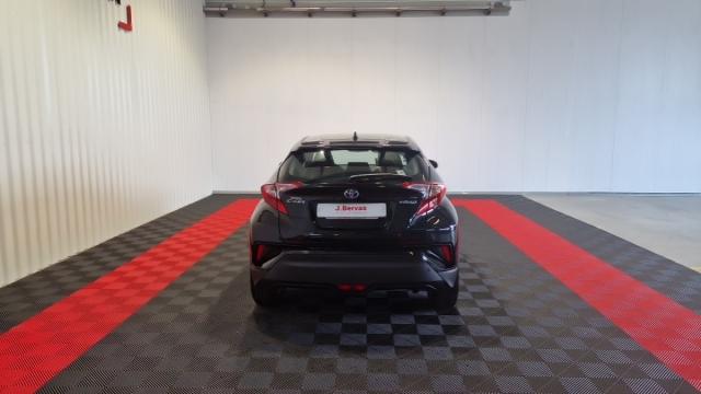 Toyota C-Hr image 6