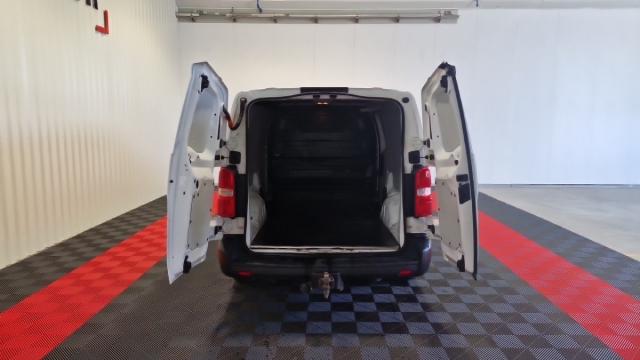 Citroen Jumpy image 9