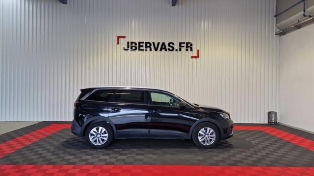 Peugeot 5008 image 9
