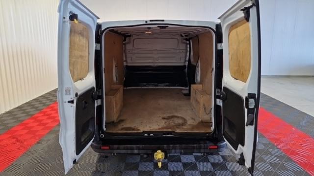 Renault Trafic image 2