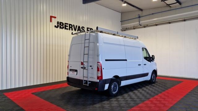 Renault Master image 8