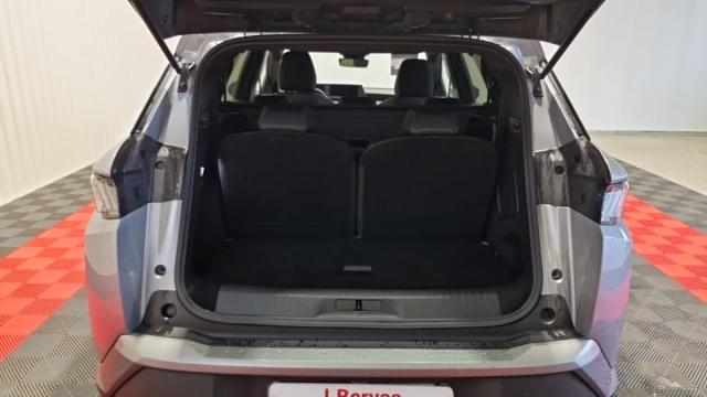 Peugeot 5008 image 2