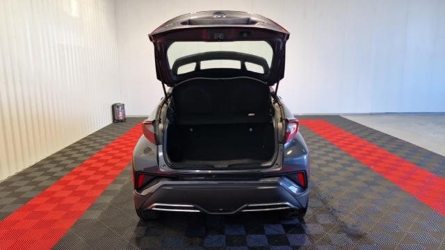 Toyota C-Hr image 8