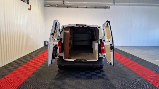 Citroen Jumpy image 9