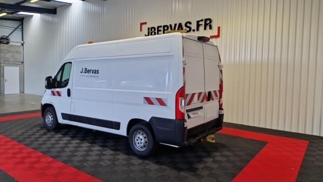 Peugeot Boxer image 3