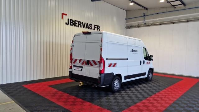 Peugeot Boxer image 8