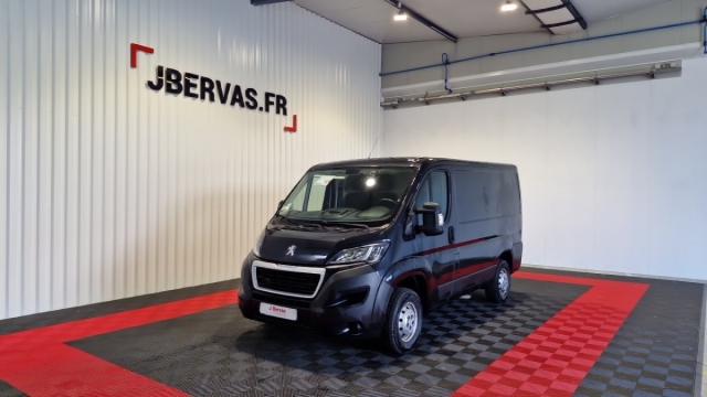 Peugeot Boxer Tole 330 L1h1 Bluehdi 120 Ss Premium
