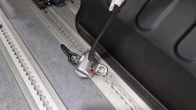 Renault Master Combi image 6