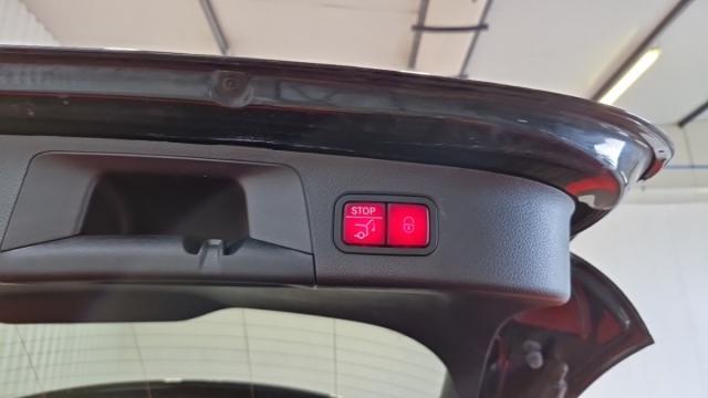 Mercedes Benz Gla image 4