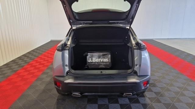 Peugeot 2008 image 9