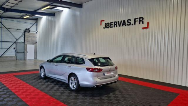 Opel Insignia Sports Tourer image 8