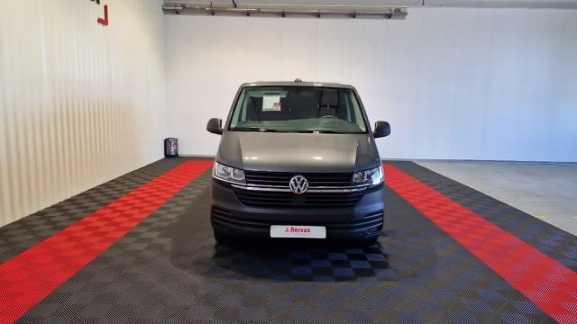 Volkswagen Transporter image 9
