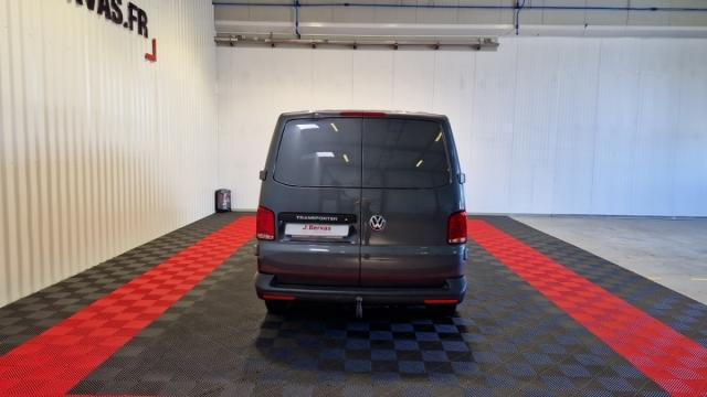 Volkswagen Transporter image 6