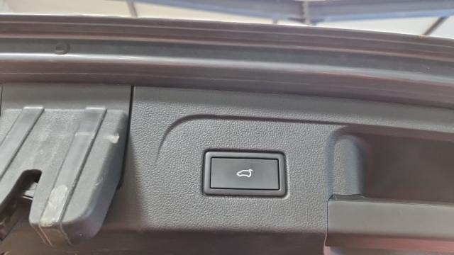 Volkswagen Touran image 8