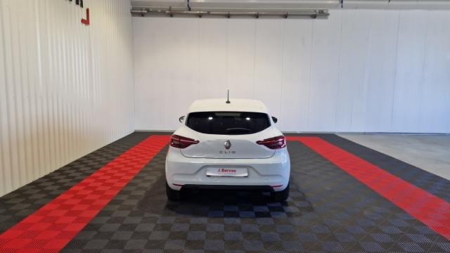 Renault Clio image 2
