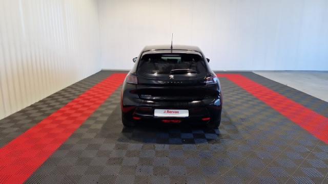 Peugeot 208 image 8