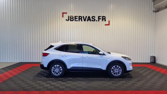 Ford Kuga image 3