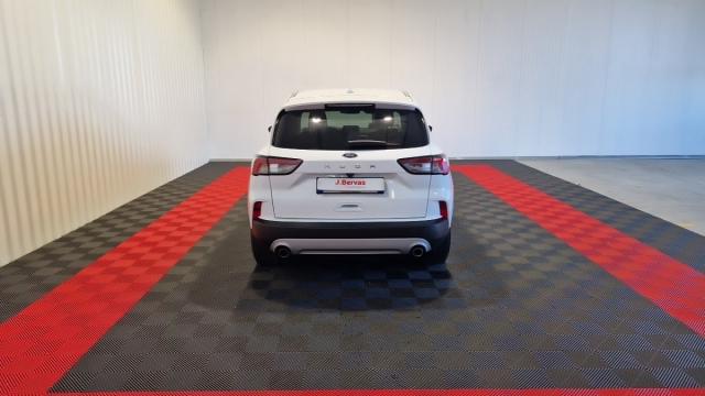 Ford Kuga image 6