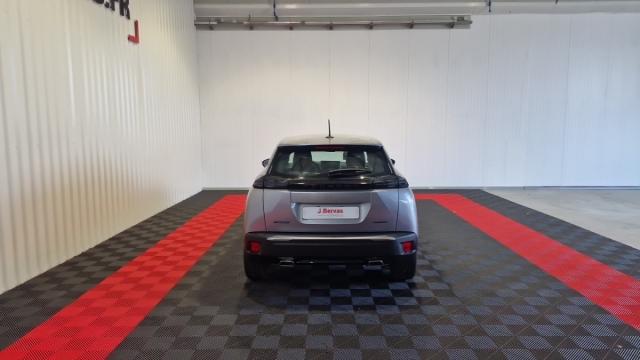Peugeot 2008 image 1