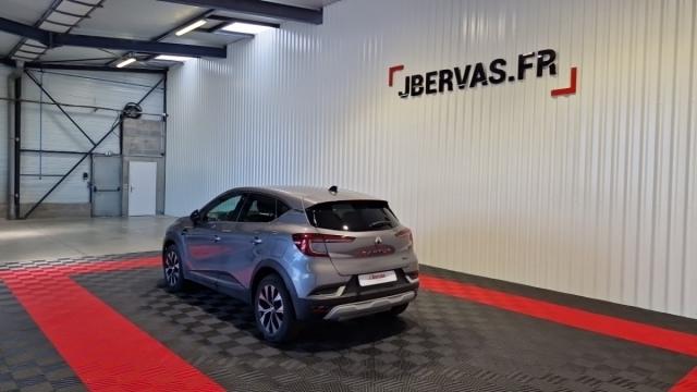 Renault Captur image 2