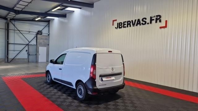 Renault Express Van image 4