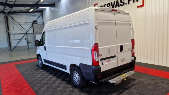 Peugeot Boxer image 1