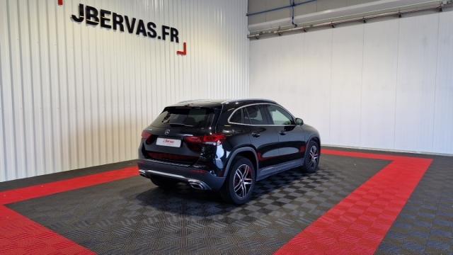 Mercedes Benz Gla image 8