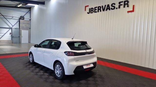 Peugeot 208 image 6