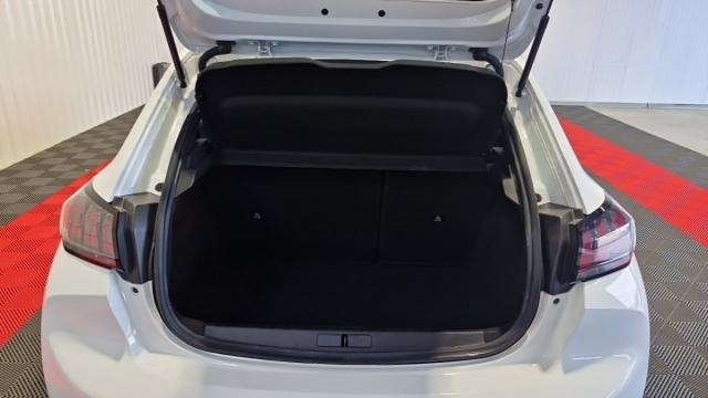 Peugeot 208 image 4
